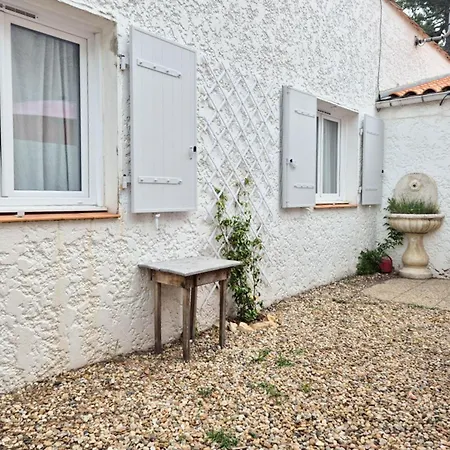 3 A La Palmyre, 7 Pers, Wifi, Proche Et Commerces, Jardin, Parking - Fr-1-705-63